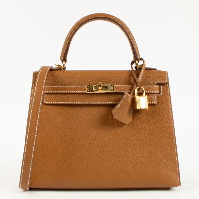 Hermès Kelly 25 Gold Epsom GHW in Gold Epsom leather from Labellov, photo 3 of 5