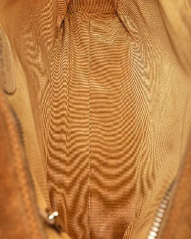 Chanel CC Chain Bag in Suede from A Retro Tale, photo 9 of 12