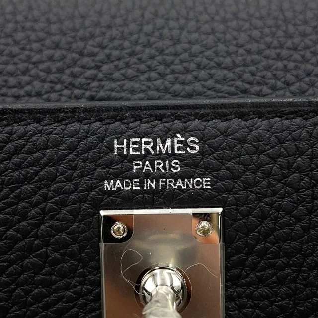 Hermès Kelly Retourne Black Togo Leather Size 25 in Black Togo leather from GALLERY RARE, photo 10 of 11