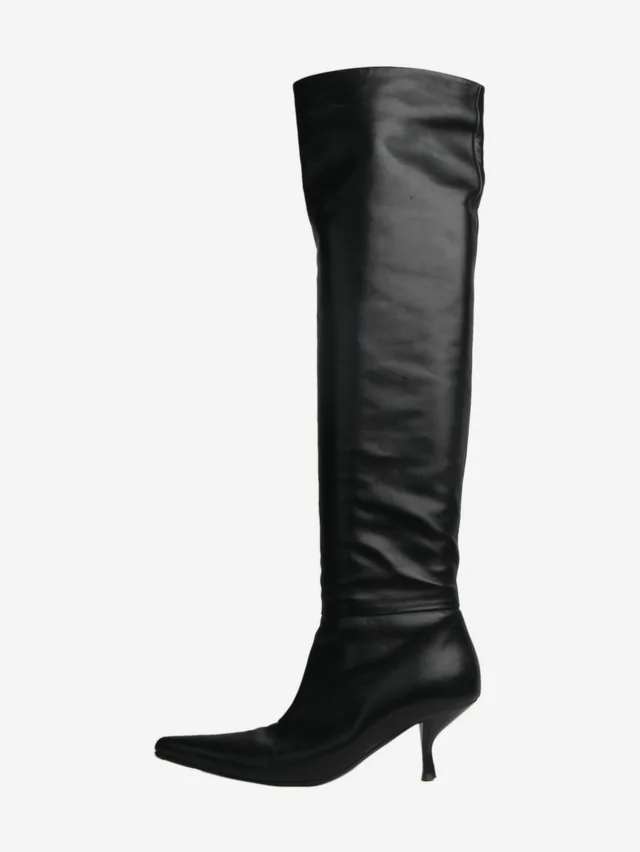 The Row Black leather knee-high boots - size EU 39.5 in Black Leather from Sign of the Times