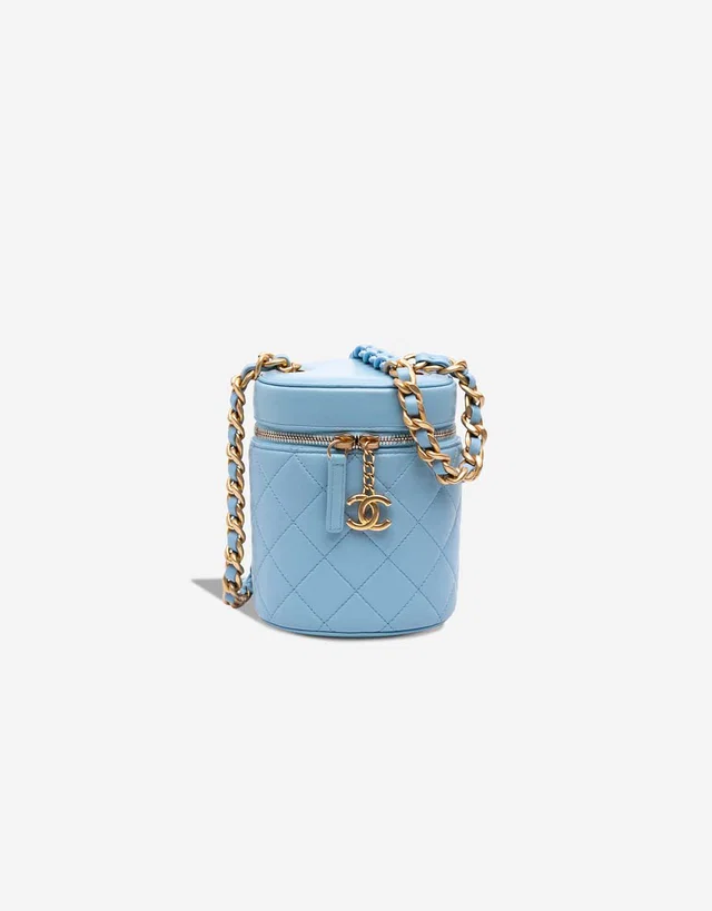 Chanel Vanity Mini Lamb Light Blue in Blue Lambskin from SACLÀB