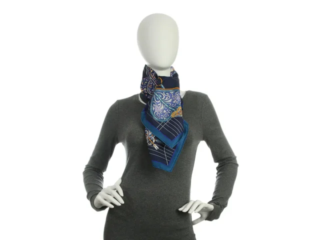 Hermès Tous en Selle Silk Scarf 90cm in Silk from Ann's Fabulous Finds, photo 5 of 6