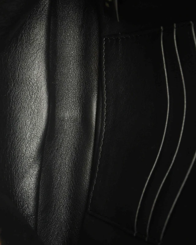 Fendi Zucca Fur Baguette Bag in Leather from A Retro Tale, photo 7 of 8