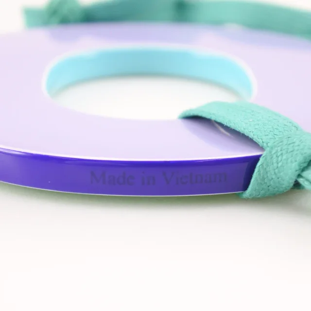 Hermès Lacquer Silk Necklace 052880FL in Green Canvas from LuxUness, photo 5 of 8