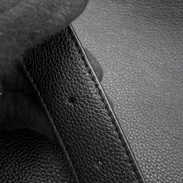 Balenciaga Credit Messenger Bag Black8062472ABCC1000 Soft Grained Calf Leather Size Large in Calfskin from GALLERY RARE, photo 7 of 15