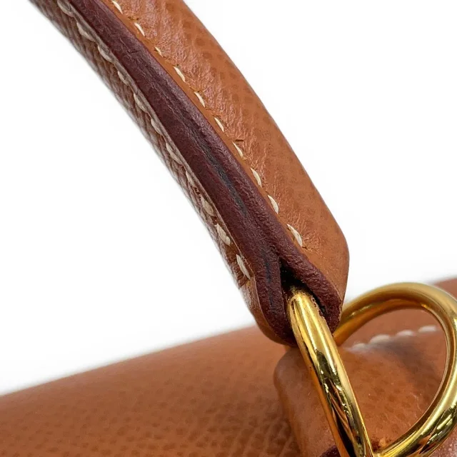 Hermès Kelly Sellier Gold Epsom Size 32 in Gold Epsom leather from GALLERY RARE, photo 9 of 18