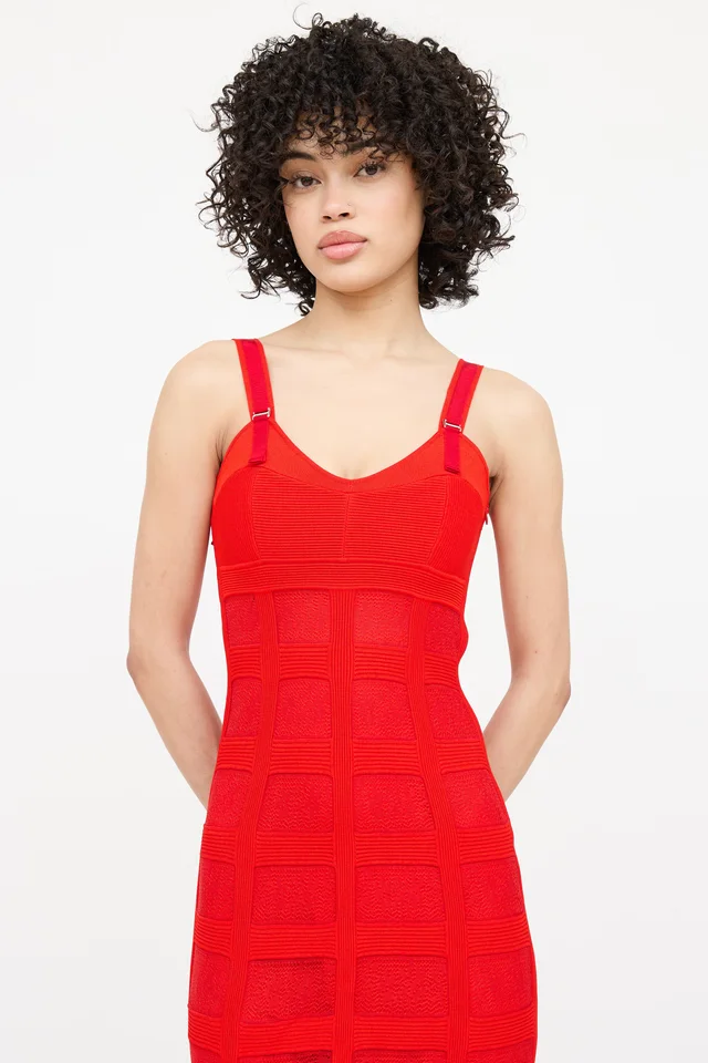 Alexander McQueen Lace Sleeveless Dress from VSP Consignment, photo 2 of 2