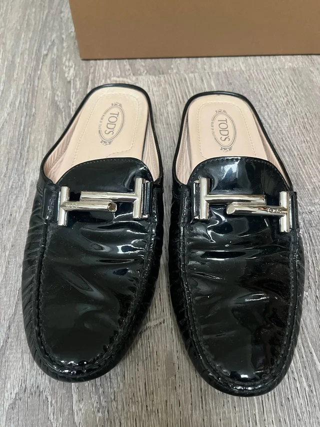 Tod's Wonens 37 Black Patent Leather Slip-On Loafers Shoes Flats in black|silver|gray Patent leather from Poshmark