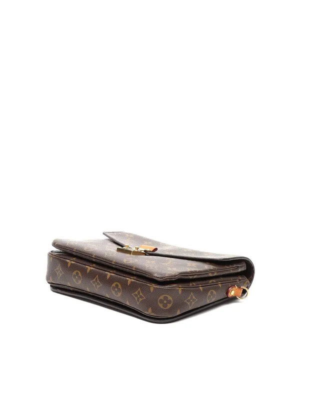 Louis Vuitton Monogram Pochette Métis MM Bag in Coated canvas from A Retro Tale, photo 4 of 12
