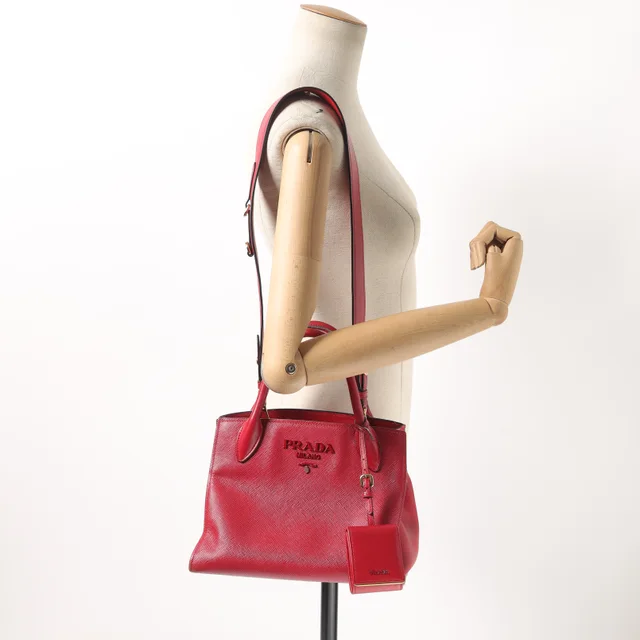 Prada Saffiano Cuir Monochrome Bag in Saffiano leather from A Retro Tale, photo 8 of 8