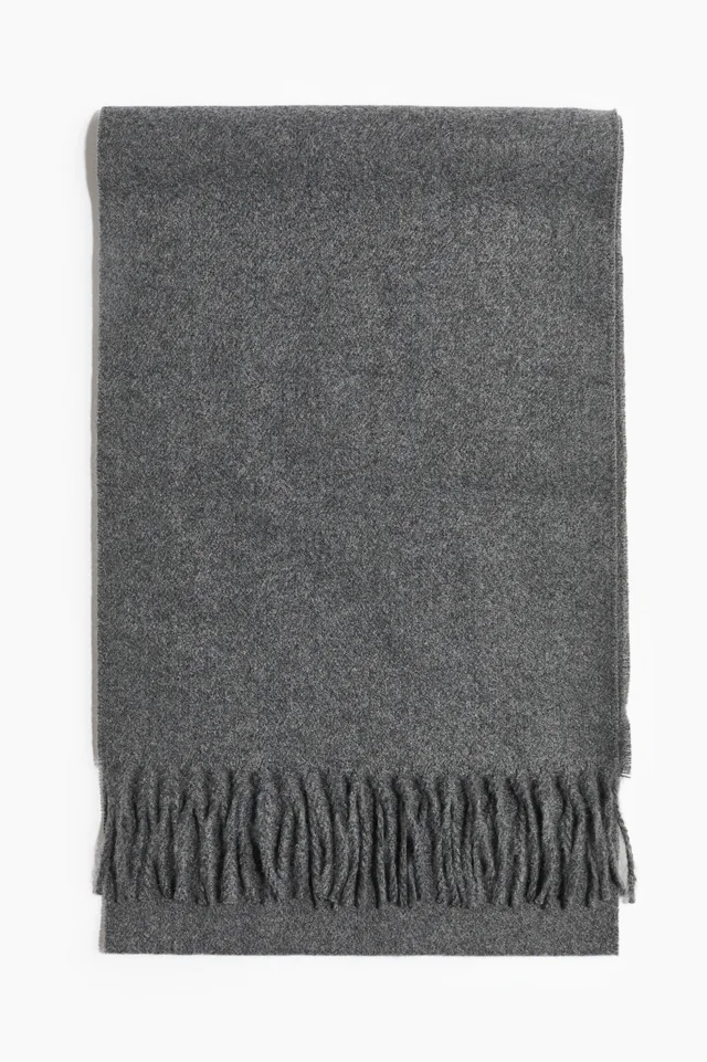H&M Scarf from H&M (Canada), photo 1 of 1
