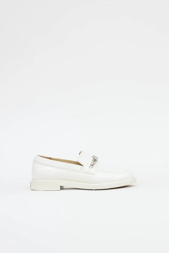 Chanel 2022 Cruise Patent Logo Loafer in Patent leather from VSP Consignment