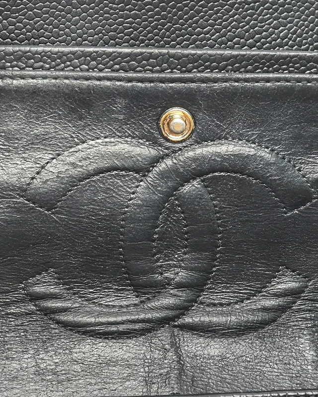 Chanel Classic Caviar Medium Double Flap Bag in Caviar leather from A Retro Tale, photo 10 of 11