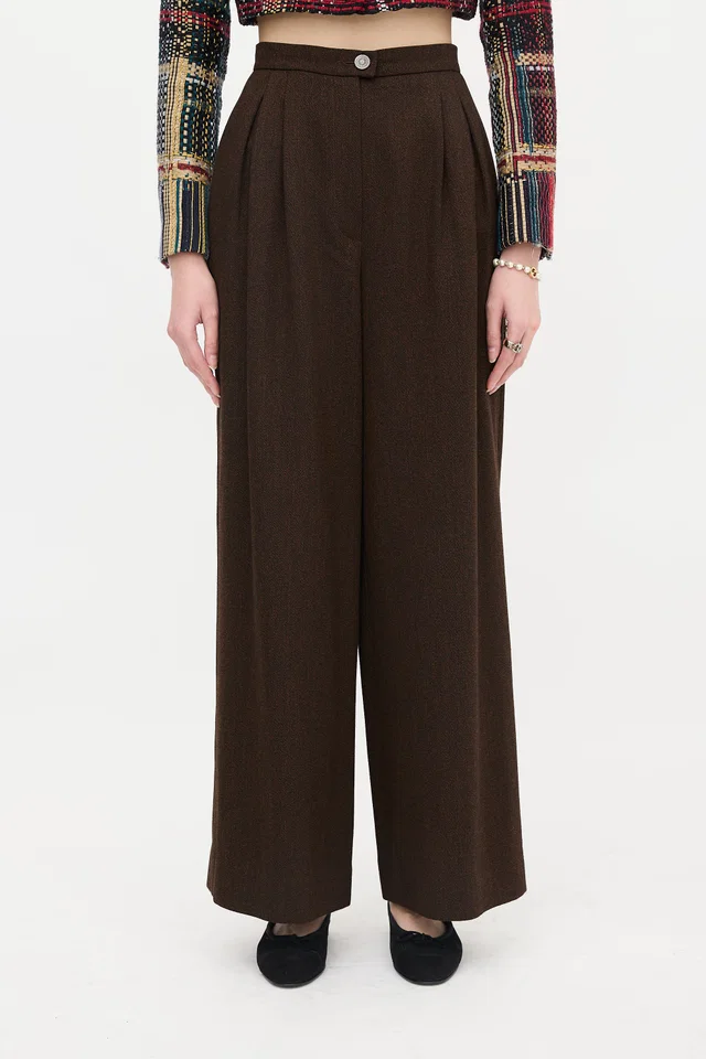 Chanel FW 1997 Wool Crepe Trouser in Wool from VSP Consignment