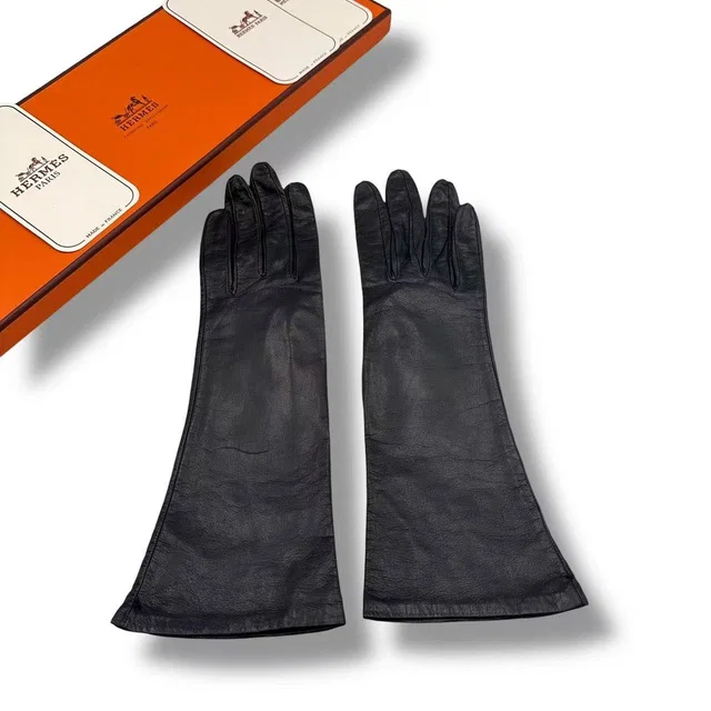 Hermès Gloves Leather Black 6.5 in Black Leather from The Reluxe