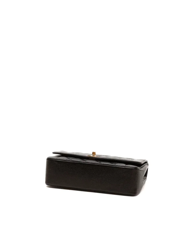 Chanel Medium Caviar Diana Flap Bag in Caviar leather from A Retro Tale, photo 5 of 8