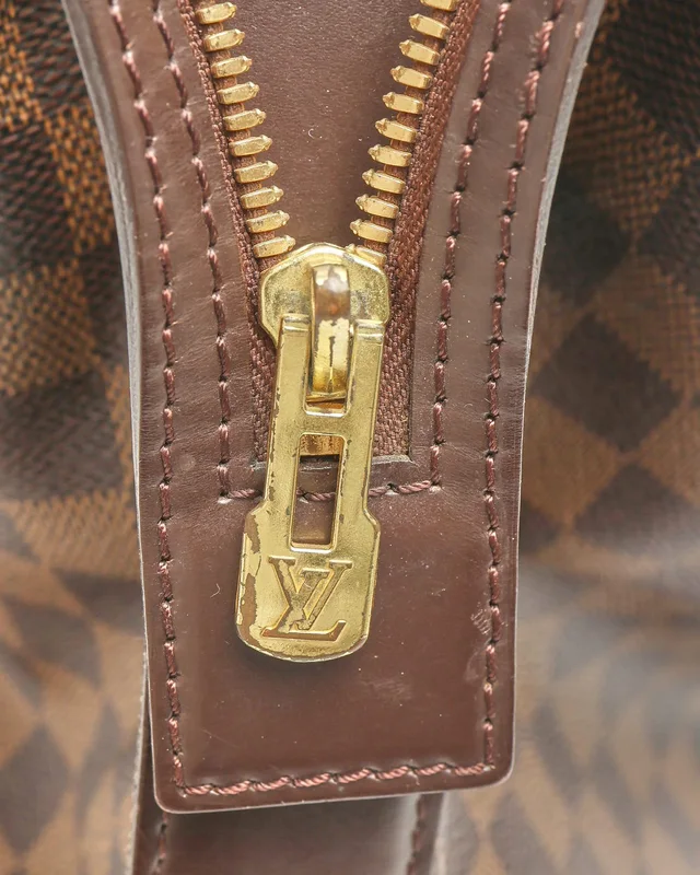 Louis Vuitton Damier Chelsea Tote Bag in Canvas from A Retro Tale, photo 7 of 12