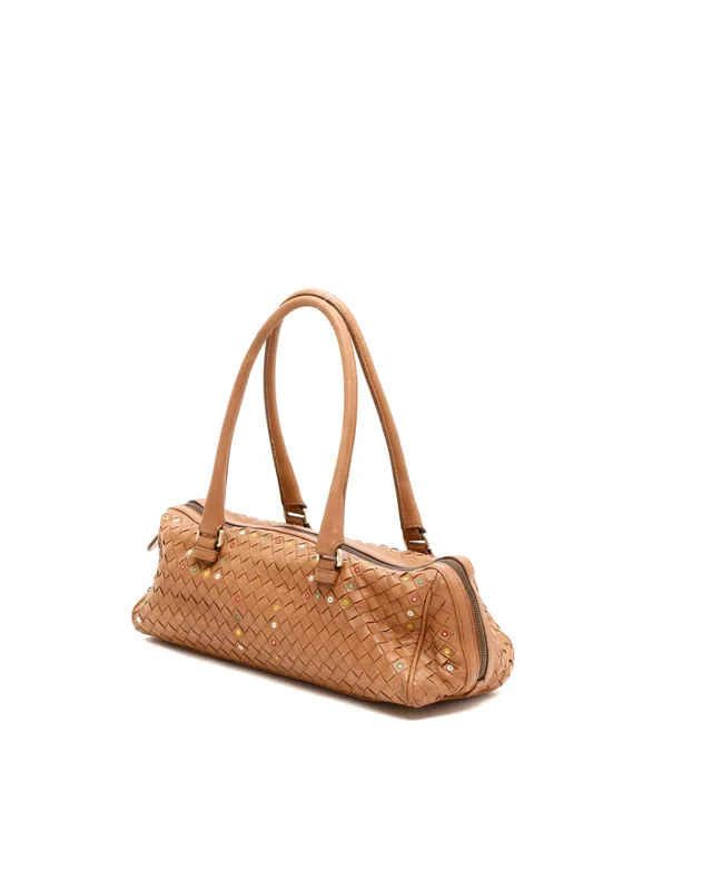 Bottega Veneta Intrecciato Montaigne Shoulder Bag in Woven leather from A Retro Tale, photo 2 of 10