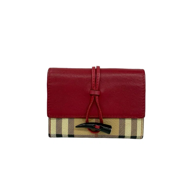 Burberry Leather Card Case in Leather from LuxUness