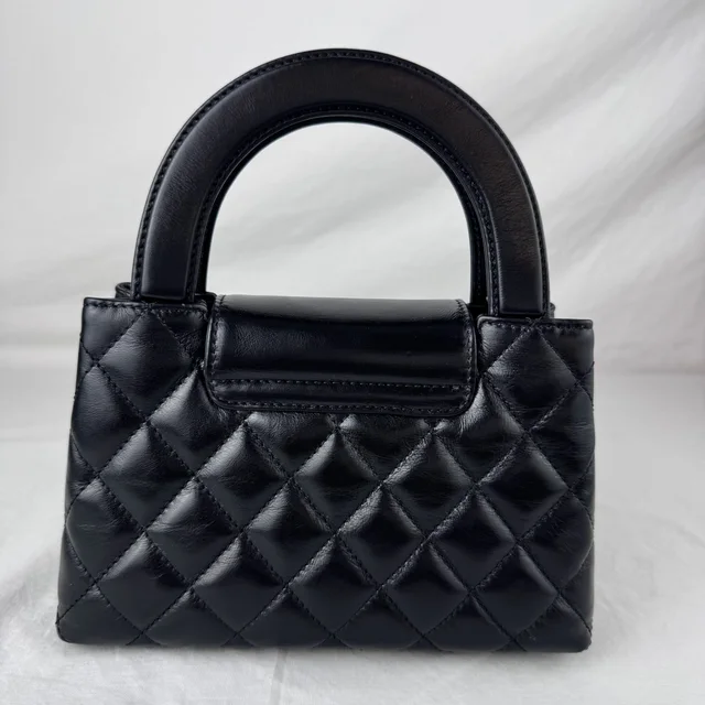 Chanel Mini Kelly Bag in Metal, quilted calfskin, Shiny leather from Reowned, photo 3 of 9