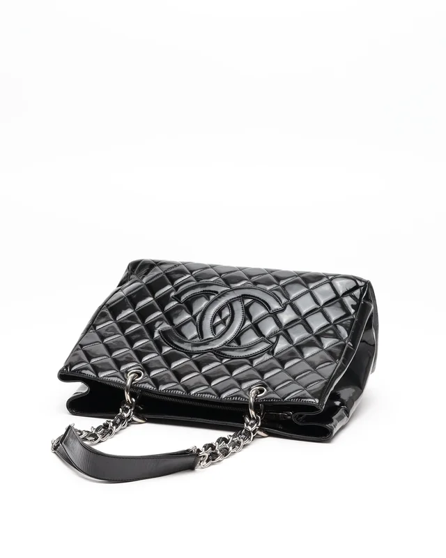Chanel Patent (GST) Grand Shopping Tote Bag in Patent leather from A Retro Tale, photo 5 of 10