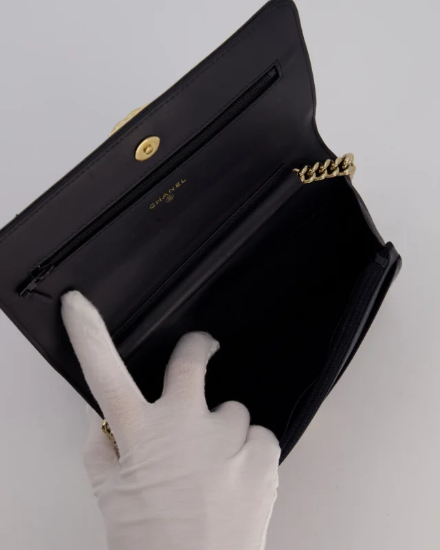 Chanel Navy Boy Wallet on Chain Bag in Navy Caviar leather from Sellier, photo 16 of 19