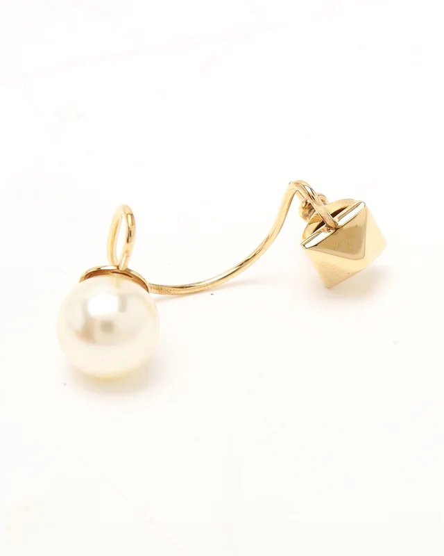 Valentino Garavani Pearl Rockstud Earrings from A Retro Tale, photo 3 of 4