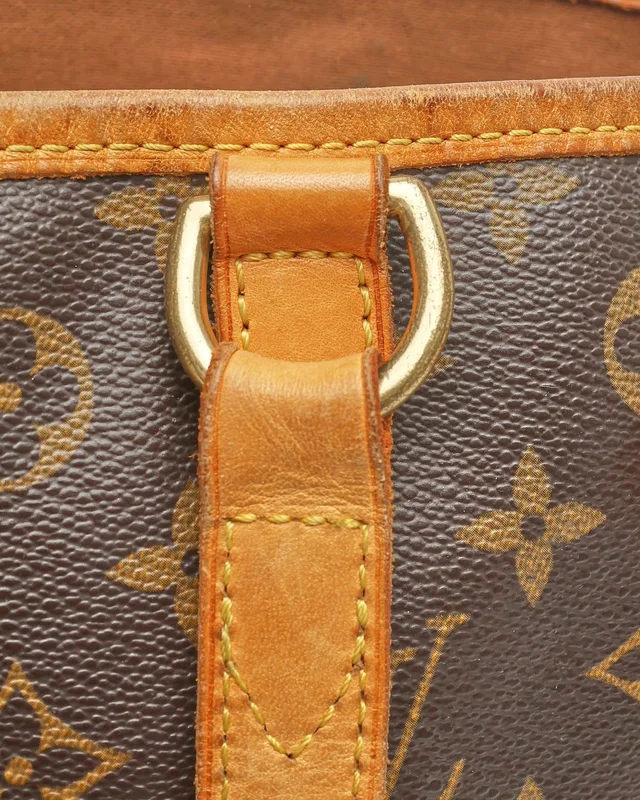 Louis Vuitton Monogram Batignolles Horizontal Tote Bag in Coated canvas from A Retro Tale, photo 10 of 16