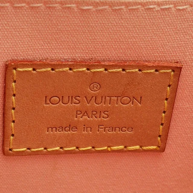 Louis Vuitton Monogram Vernis Biscayne Bay PM Bag in Leather from A Retro Tale, photo 7 of 10