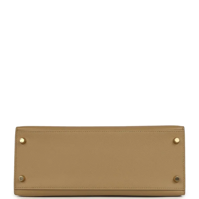 Hermès Kelly Sellier 28 Poussiere Epsom Permabrass Hardware in Epsom leather from Madison Avenue Couture, photo 6 of 9
