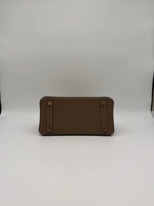 Hermès Birkin 25 Etoupe Togo Gold Hardware in Taupe Togo leather from Luxury Promise, photo 10 of 11