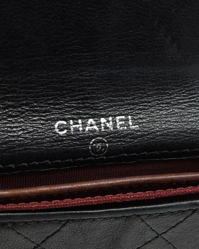 Chanel Flap Card Holder in Leather from A Retro Tale, photo 6 of 7