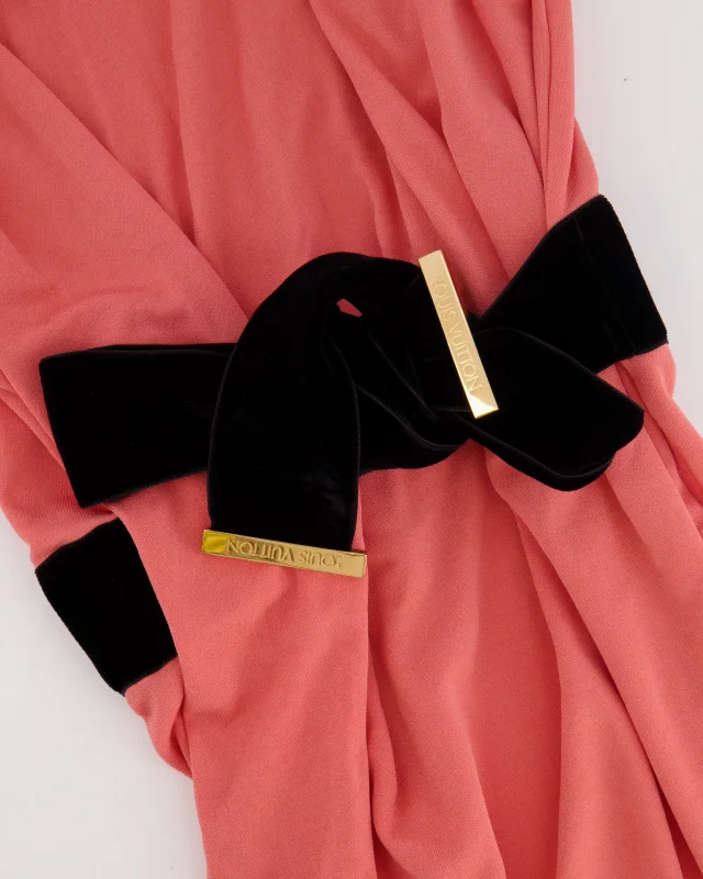 Louis Vuitton Coral Pink Mini Dress with Black Velvet Belt and Gold Logo Detail FR 38 (UK 10) in Black Velvet from Sellier, photo 2 of 7