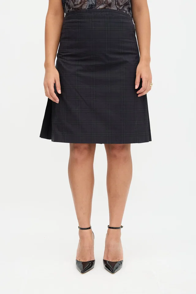 Burberry Check Pleated Skirt from VSP Consignment