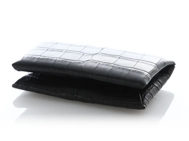 Hermès Black Matte Alligator Calvi Card Holder in Black Crocodile from Ann's Fabulous Finds, photo 5 of 8