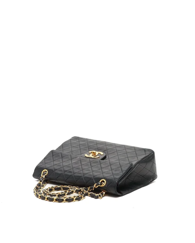 Chanel Classic Maxi Single Flap Bag in Leather from A Retro Tale, photo 4 of 10