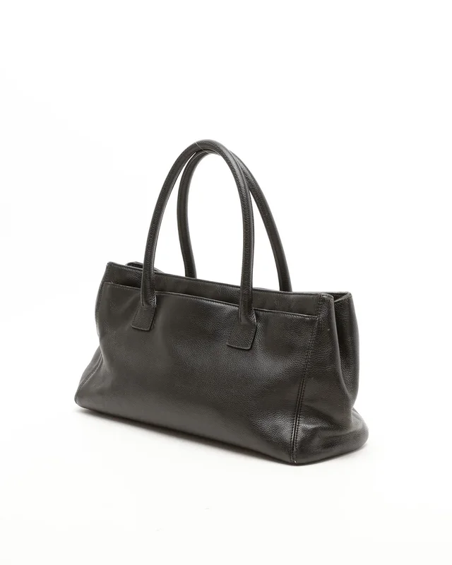 Chanel Reissue 2.55 Cerf Tote Bag in Caviar leather from A Retro Tale, photo 2 of 12