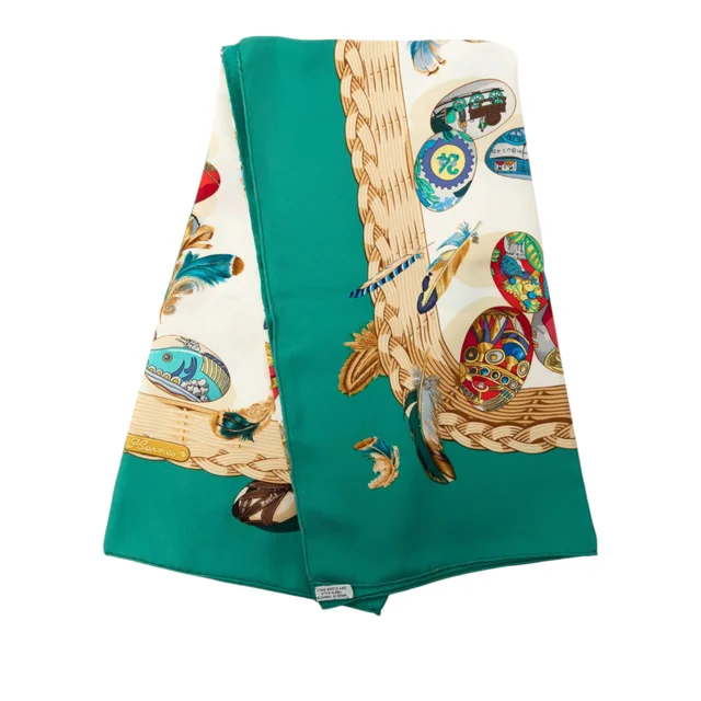 Green Hermès Couvee d Hermes Silk Scarf 90 Scarves in Green Silk from Designer Revival, photo 1 of 1