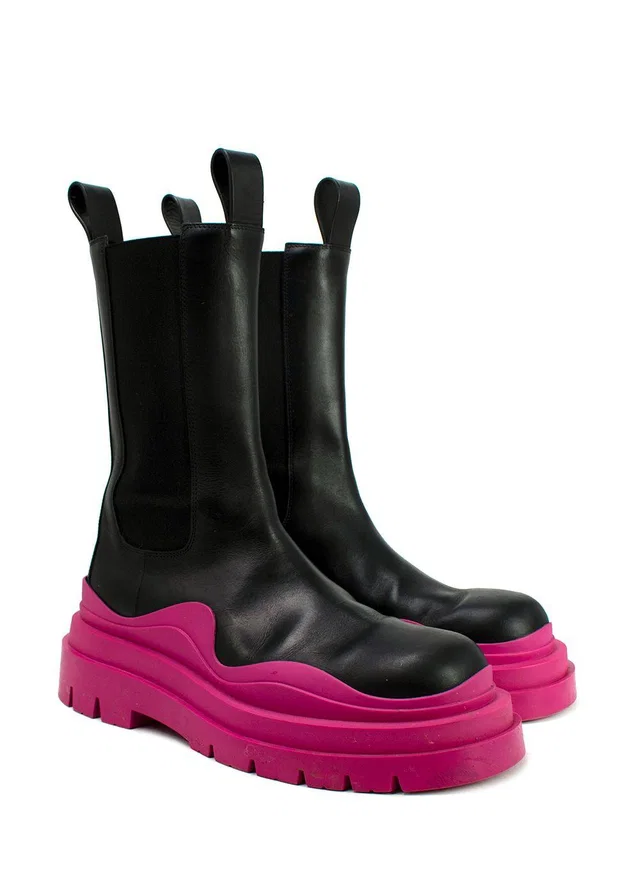 Bottega Veneta Pink Tire Rubber-trimmed Leather Chelsea Boots in Pink Leather from HEWI