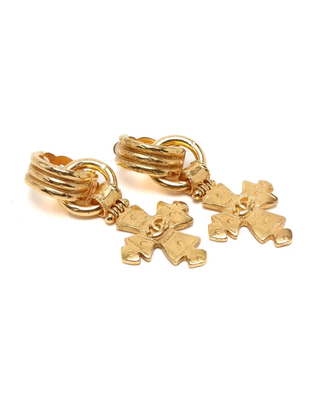 Chanel Clip-on Earrings from A Retro Tale, photo 2 of 4