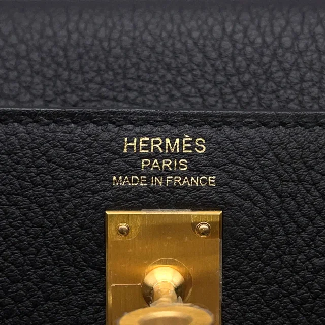 Hermès Kelly Retourne Black Togo Leather Size 25 in Black Togo leather from GALLERY RARE, photo 6 of 7