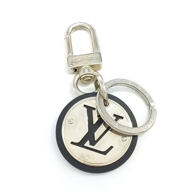 Louis Vuitton Cut Circle Key Holder from GUGUS