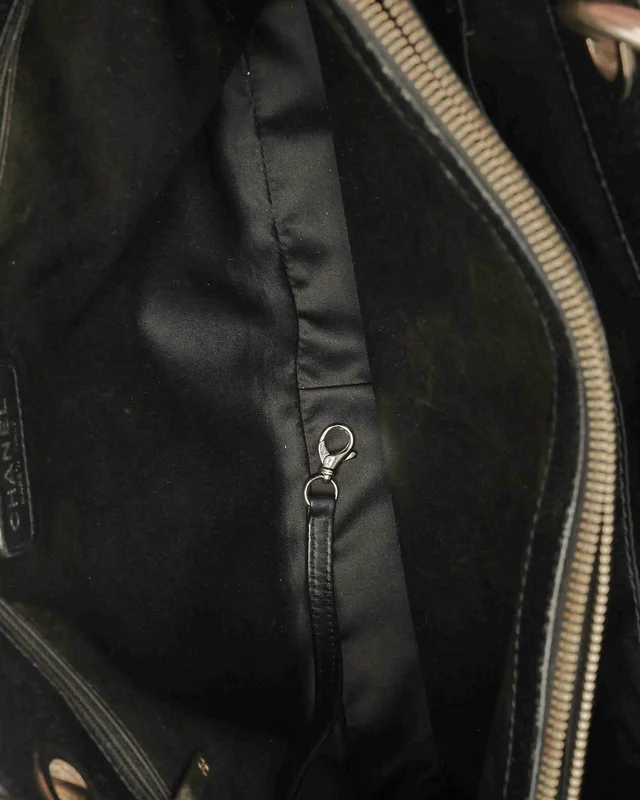 Chanel Caviar GST Grand Shopping Tote Bag in Caviar leather from A Retro Tale, photo 12 of 14