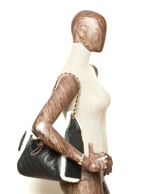 Chanel Small Shearling 25 Bag in Leather from A Retro Tale, photo 9 of 9