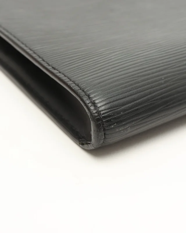 Louis Vuitton EPI Laptop Case, size 17-Inch from A Retro Tale, photo 4 of 5