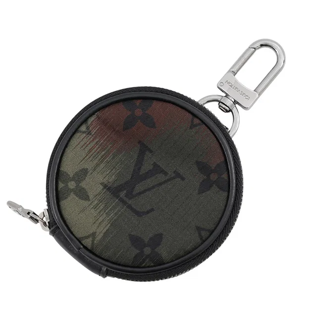 Louis Vuitton Porto Craie / Pouch Nylon Khaki/NoirMP2711 Monogram・Camouflage in White Nylon from GALLERY RARE