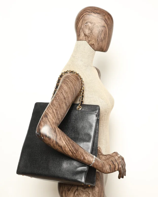 Chanel CC Caviar Tote Bag in Caviar leather from A Retro Tale, photo 11 of 11