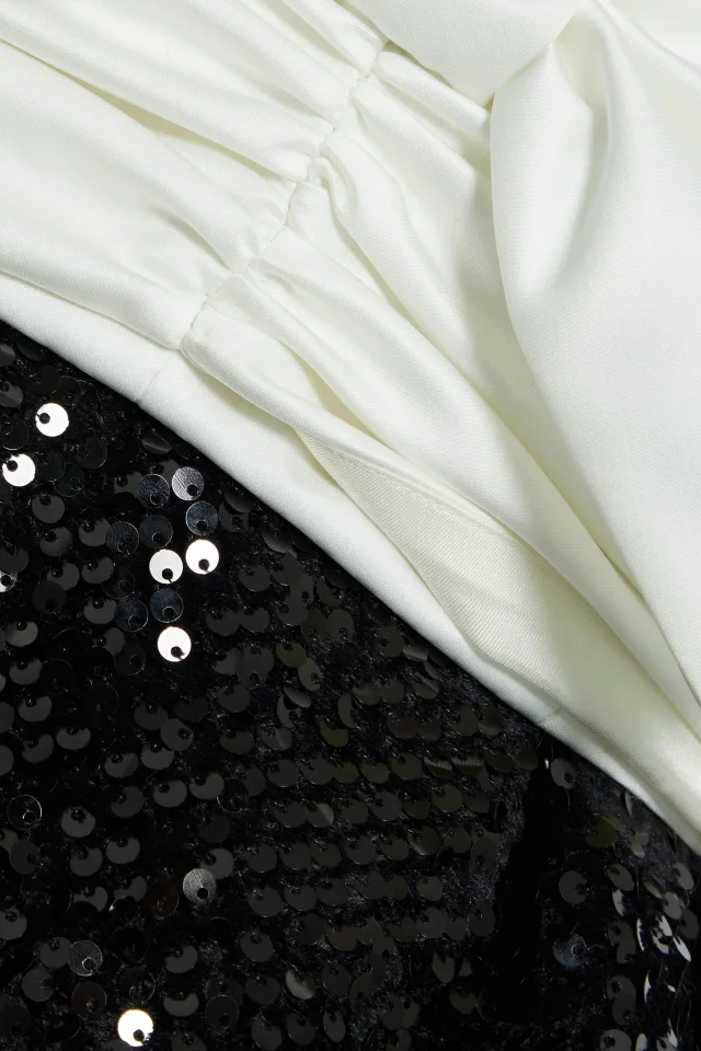 Alexandre Vauthier Strapless Satin-Paneled Sequined Velour Mini Dress in Black, photo 4 of 4 from THE OUTNET