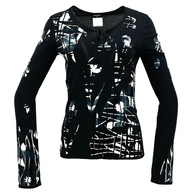 Chanel Long Sleeve T-shirt Navy 04P #38 in Navy from AMORE Vintage Tokyo