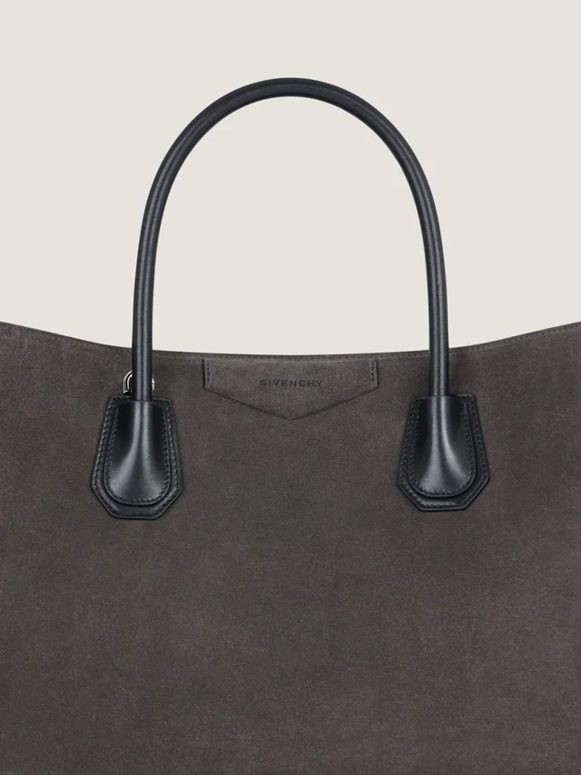 Givenchy Medium Antigona Catchall Bag, photo 6 of 7 from SENSER
